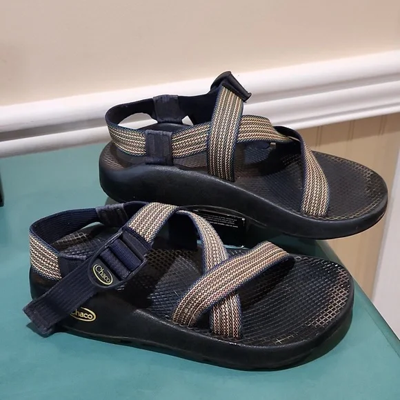 Men’s Chacos excellent condition sz. 7 Chaco | Shoes | Chaco Mens Size 7 Sandals | Poshmark main image 3